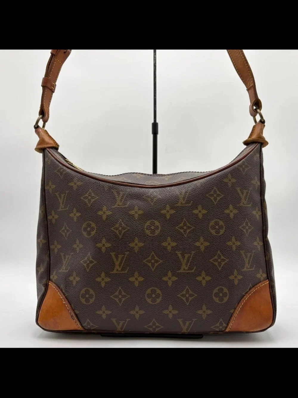Louis Vuitton Monogram Canvas Shoulder Bag with Vachetta Trim